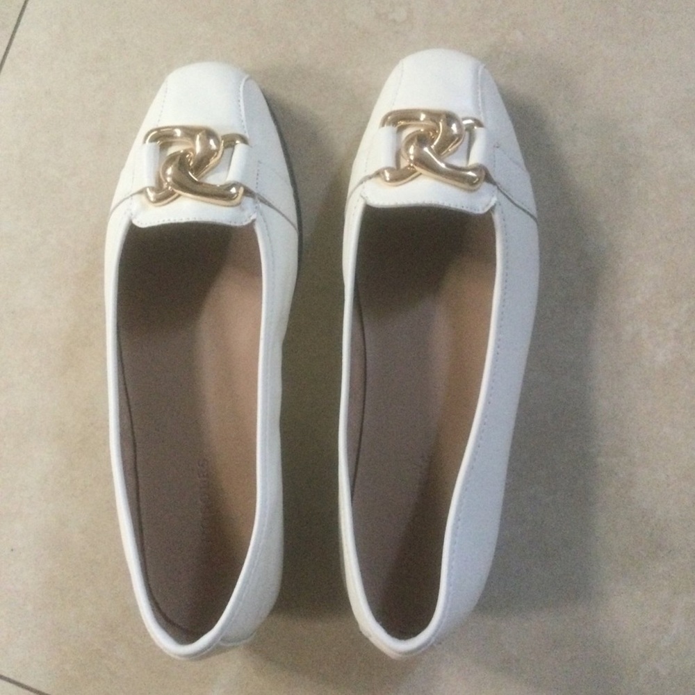 womens flats size 9